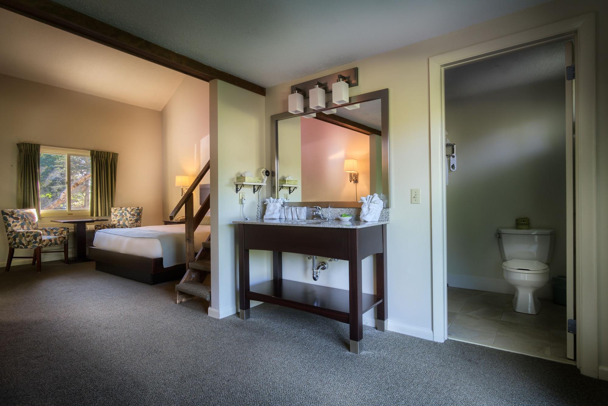 Sun & Ski Inn And Suites สโตว์ ภายนอก รูปภาพ