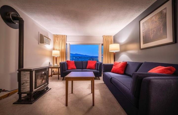 Sun & Ski Inn And Suites สโตว์ ภายนอก รูปภาพ
