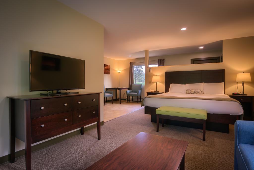 Sun & Ski Inn And Suites สโตว์ ภายนอก รูปภาพ