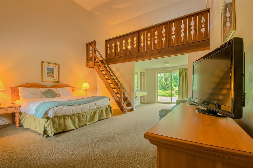 Sun & Ski Inn And Suites สโตว์ ภายนอก รูปภาพ